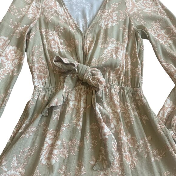 Kivari Tie Front Long Sleeve Mini Dress Flowy Floral Print Size Small Women's - Picture 5 of 14